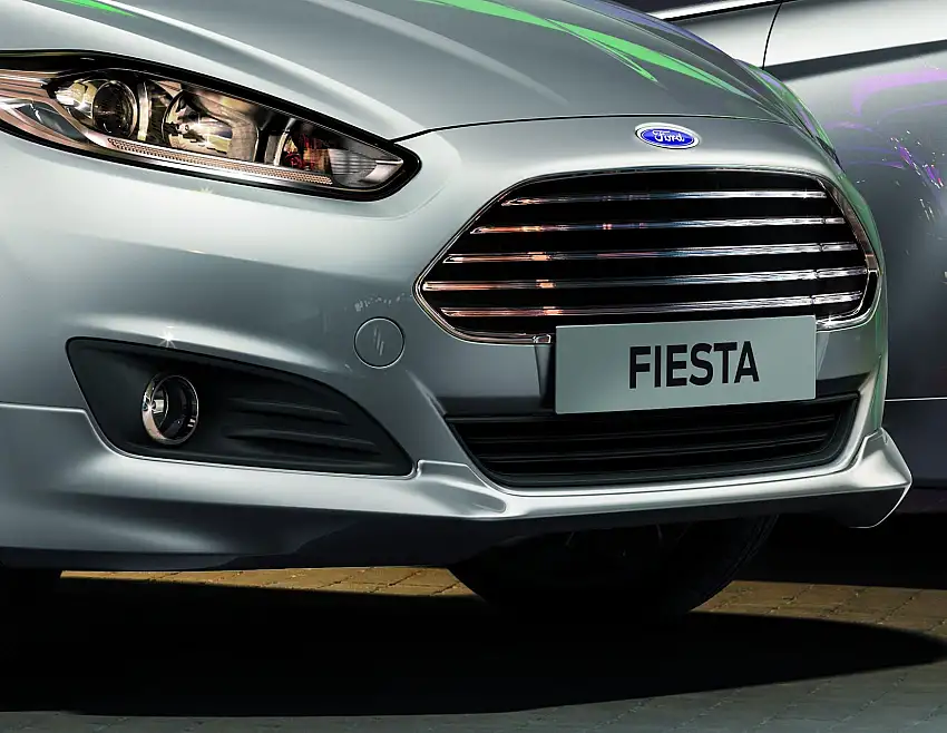 Originale Ford Fiesta 11/2012-06/2017 Jupe de bouclier avant