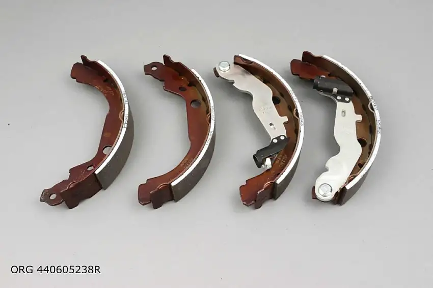 Original MÂCHOIRES DE FREIN Dacia DUSTER 4X4, 440605238R