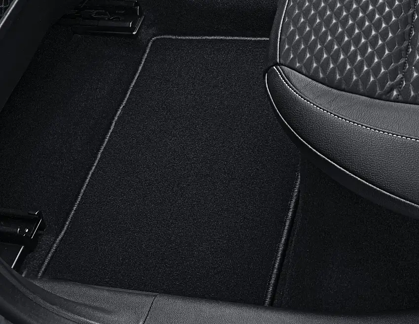Ford Tapis de sol en moquette arrière noir (Focus 04/2018 – jusqu'à au