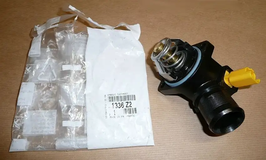 ORIGINAL Thermostat de liquide de refroidissement moteur 11 CITROEN C2 C3 FIAT PEUGEOT 207 1336Z2, 1336.Z2